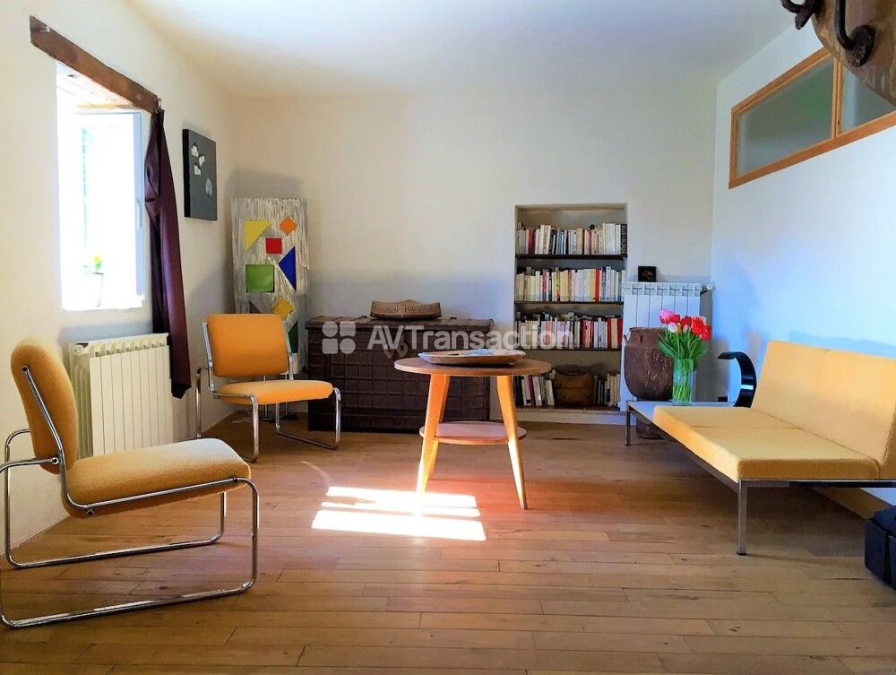 Mas en pierre avec gîte - 6810 m² de terrain