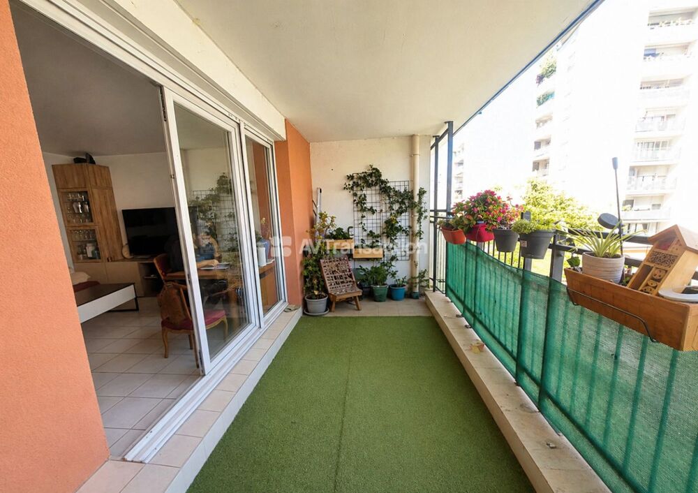 Vente Appartement T3 68 m² - BALCON -GARAGE - A PROXIMITE DU PARC DE LA TETE D'OR Villeurbanne