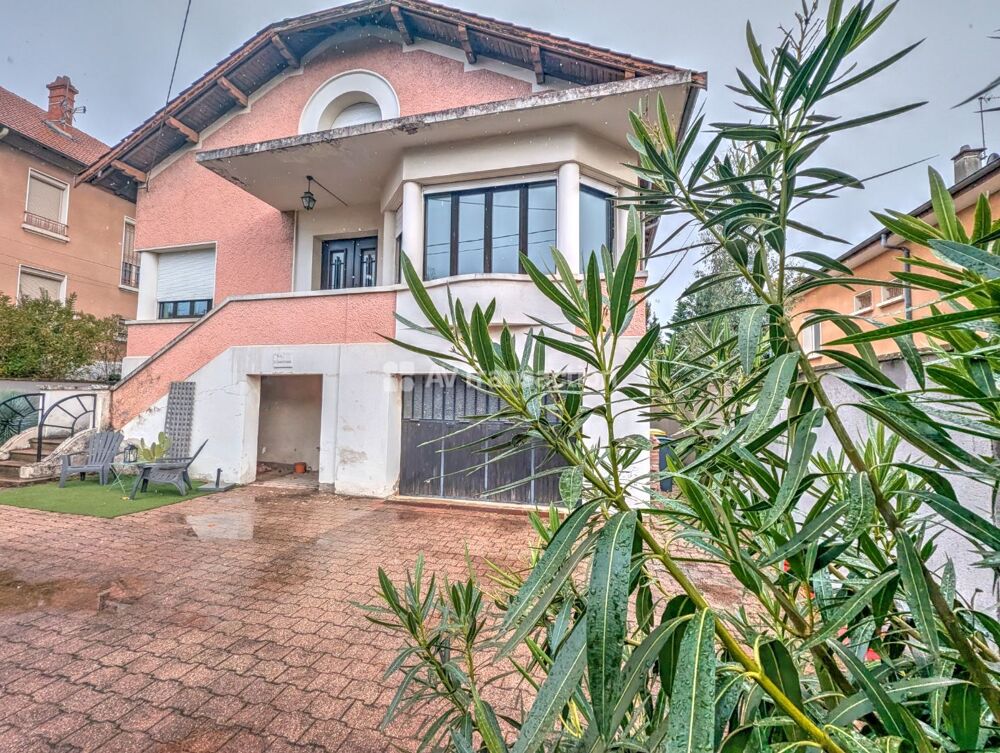 Vente Maison Maison centre ville 4 chambres 250 m2 Champagne-au-mont-d'or