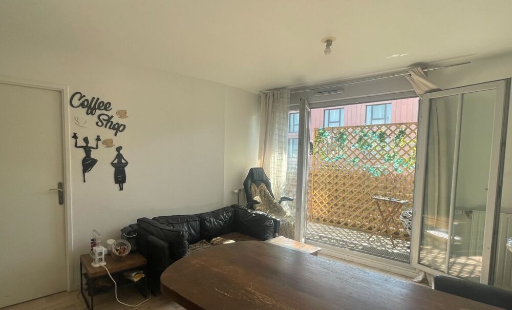 Exclusivité - 2 pièces orienté Sud avec balcon et parking