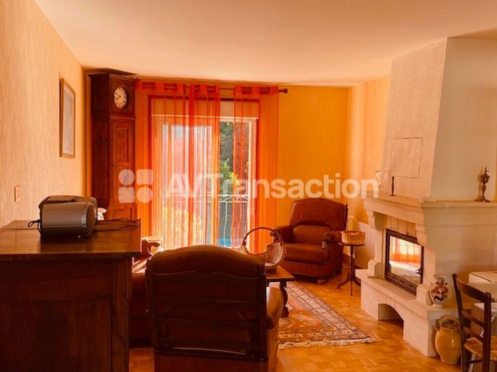 Vente Maison Maison avec sous sol aménagé 5 chambres Chateauneuf sur Chte Châteauneuf-sur-charente