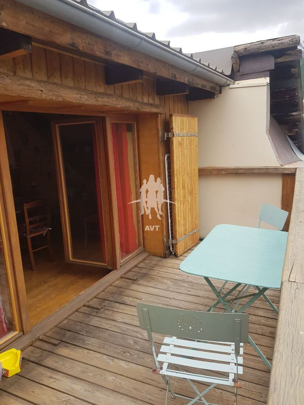 Maison ALLOS Village (04) de 7 pièces 100m² carrez avec garage
