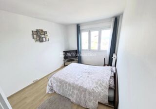  Appartement � vendre 4 pi�ces 82 m�