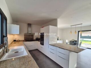  Maison  vendre 5 pices 171 m