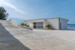  Propriété/château à vendre 7 pièces  Porticcio