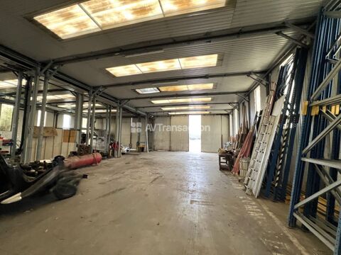   A vendre , Vernon ( 27200 )  local d'activité ,  739 m2 