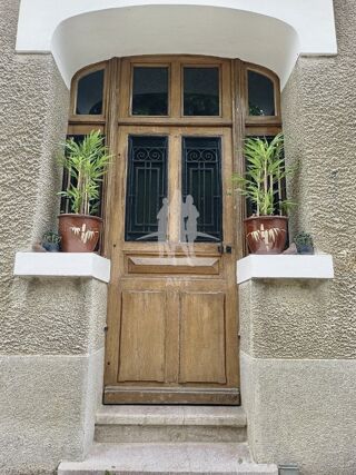  Maison  vendre 11 pices 280 m