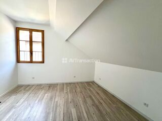  Immeuble � vendre 12 pi�ces 235 m�