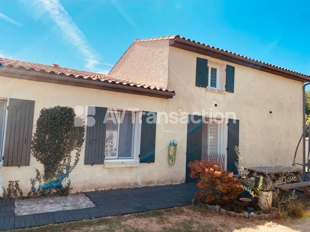 Maison 6 pièces 145 m² · à Brizambourg · 145 m² · 244 000 €