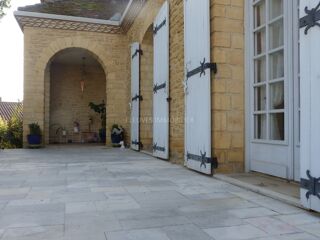  Villa � vendre 10 pi�ces 272 m�