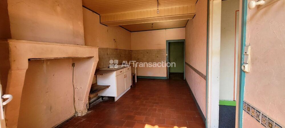33660 - SAINT SEURIN SUR L'ISLE - MAISON 66 M² A RENOVER