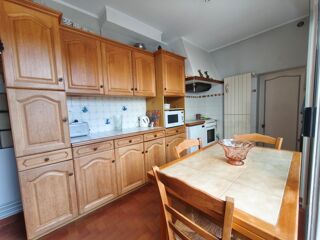  Maison � vendre 6 pi�ces 157 m� Pons
