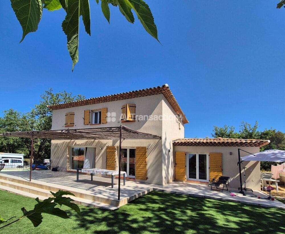 Maison dans un environnement calme