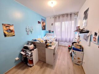  Appartement � vendre 4 pi�ces 75 m�