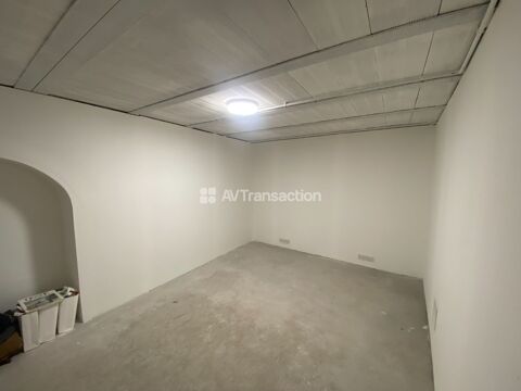 LOCAL EN SOUPLEX QUARTIER LE MARAIS 100000 75003 Paris