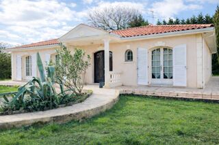 Villa · à Pessac · 645 000 €