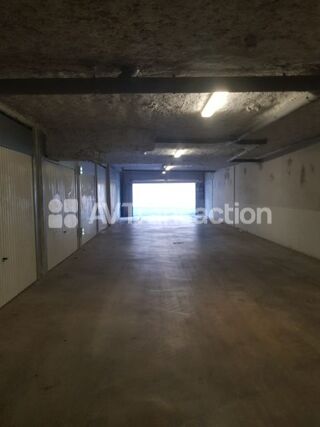  Parking / Garage à vendre 1 pièce 
