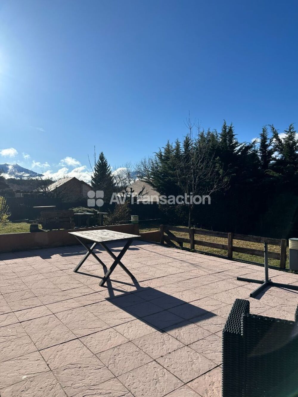 Vente Villa Maison sur 1000 m² de terrain clos – Proche centre et Lac Chorges