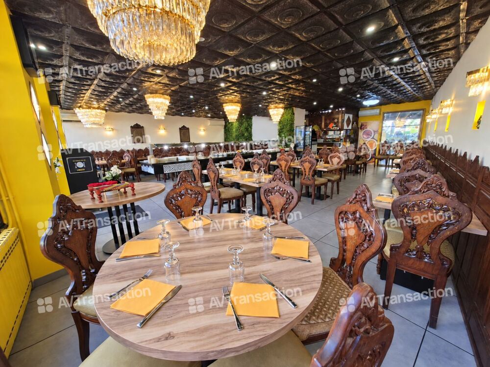   RESTAURANT DE 135M² - 70 COUVERTS – FAIBLE LOYER - BON CA 