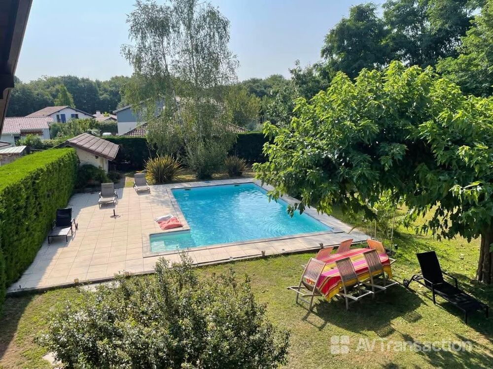 Maison 128 m² · à Tosse · 128 m² · 735 000 €