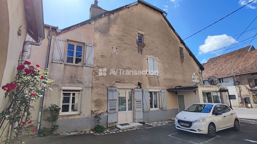 Ensemble immobilier et terrain consctuctible