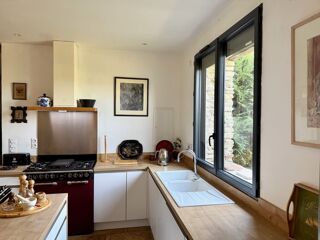  Villa  vendre 6 pices 350 m