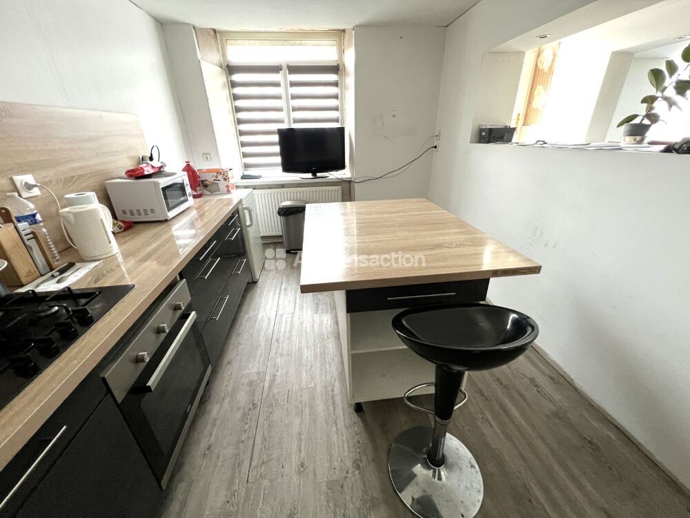 A vendre , Isigny sur Mer (14230 ) immeuble de rapport , 128 m2