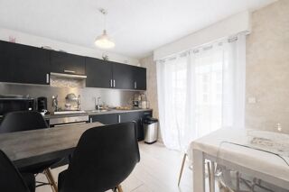  Appartement � vendre 4 pi�ces 86 m�