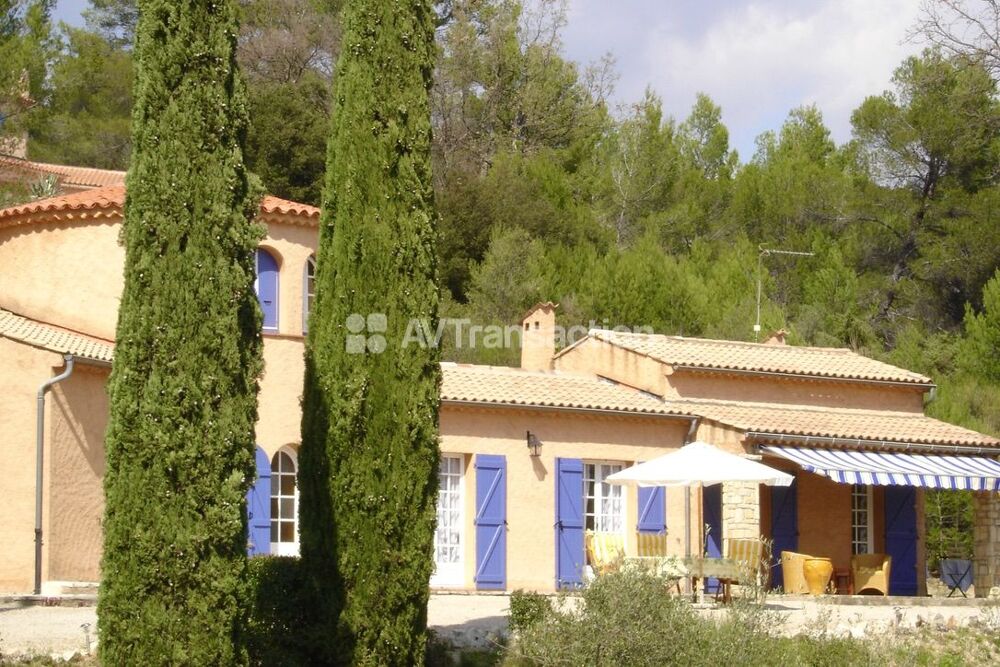 Villa a Lorgues, avec belle vue, 3 chambres,