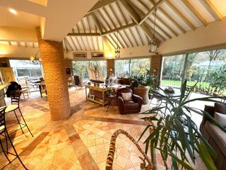  Maison à vendre 10 pièces 311 m²
