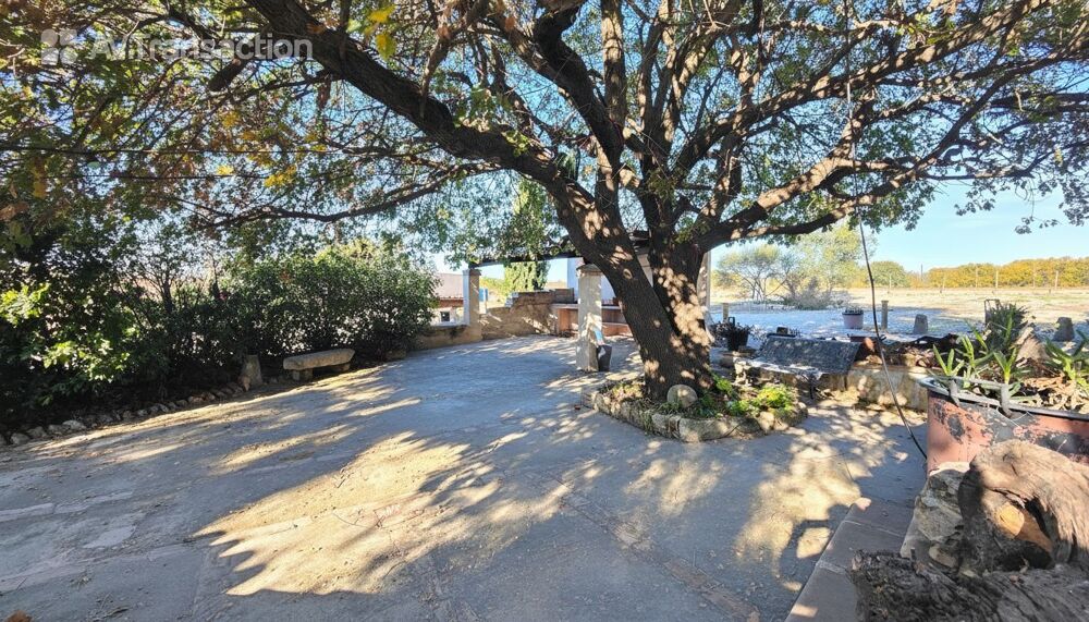 Vente Maison 7,5 HA DE VIGNES, 3 LOGEMENTS POSSIBLES ET SALLE ÉVÉNEMENTIELLE Beauvoisin