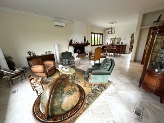  Maison à vendre 8 pièces 218 m²