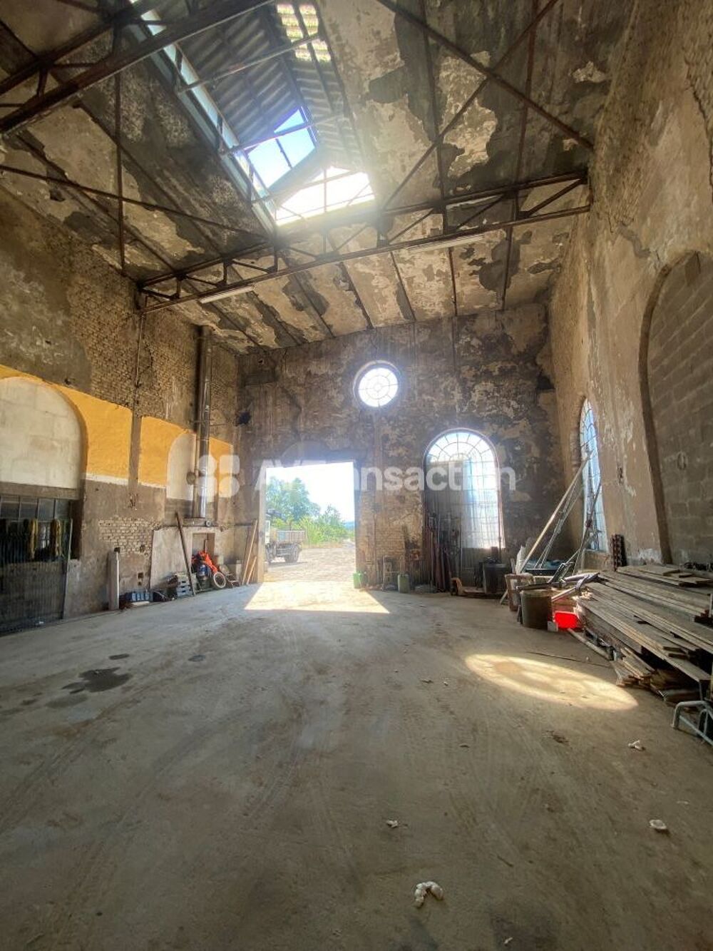   ENTREPOT de 473M² sur une parcelle de 2000 m² Hauconcourt