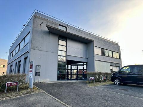 LOCAL PROFESSIONNEL / BUREAUX DISPONIBLE DE SUITE 1350 68200 Mulhouse