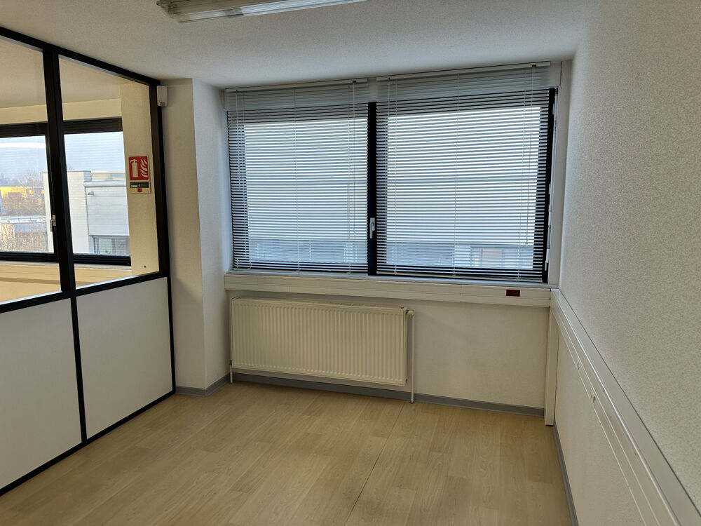   LOCAL PROFESSIONNEL / BUREAUX DISPONIBLE DE SUITE Mulhouse