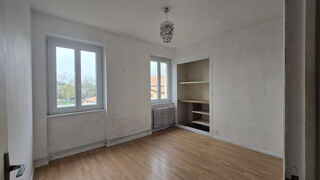  Immeuble � vendre 157 m�