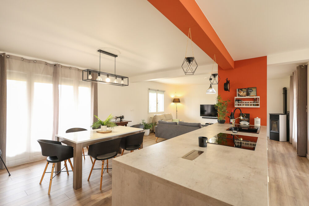 Vente Maison Plus de 150 m2, un état exceptionnel, des volumes généreux .  MÉZÉRIAT   349 000 € Mezeriat