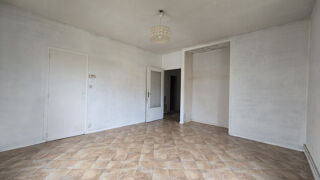  Immeuble � vendre 157 m�