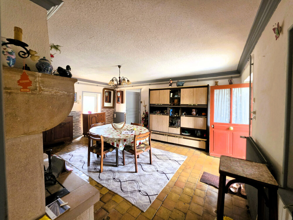 Vente Maison NOUVEAUTÉ | SAINT-JEAN-SUR-VEYLE :UNE MAISON À RÉNOVER, DU TERRAIN ET UN BEAU POTENTIEL ! St jean sur veyle