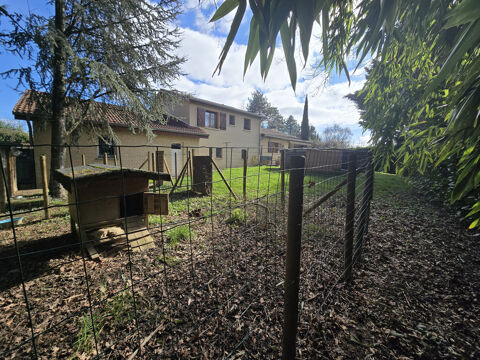   Maison Perrex 4 chambres 1100 m2 de terrain Maison - 6 pi�ce(s) - 122 m�