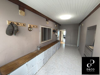  Maison à vendre 7 pièces 254 m²