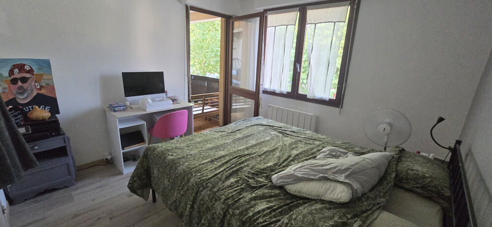 Appartement Pont de Veyle 2 balcons 3 chambres