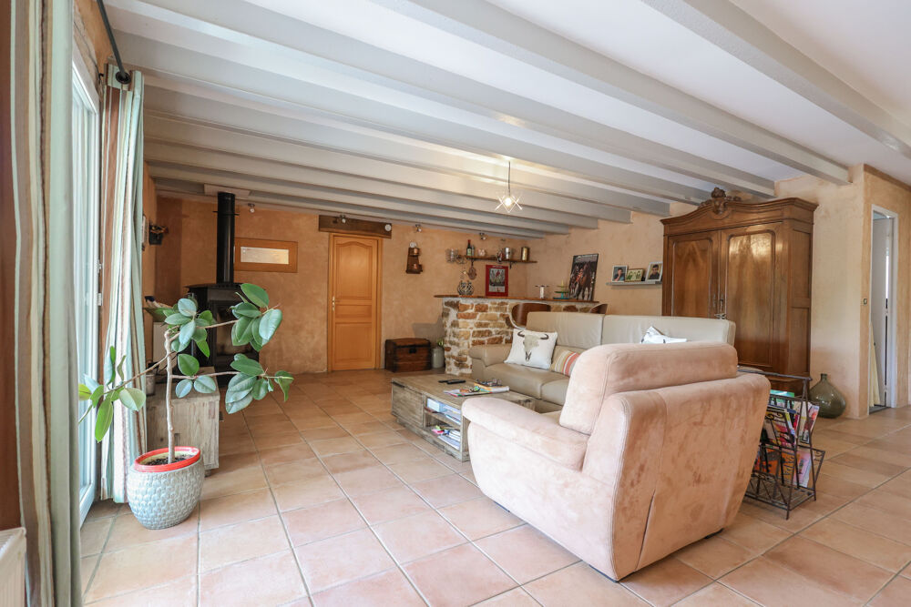 Vente Propriété/Château propriété équestre 7hectares  2 habitations St benigne