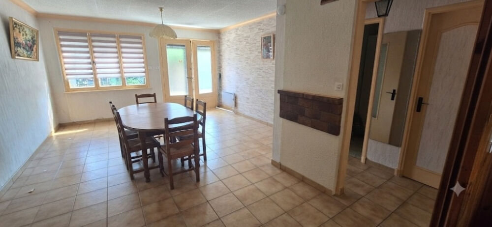 Vente Maison Maison avec garage 1087 m2 terrain St cyr sur menthon