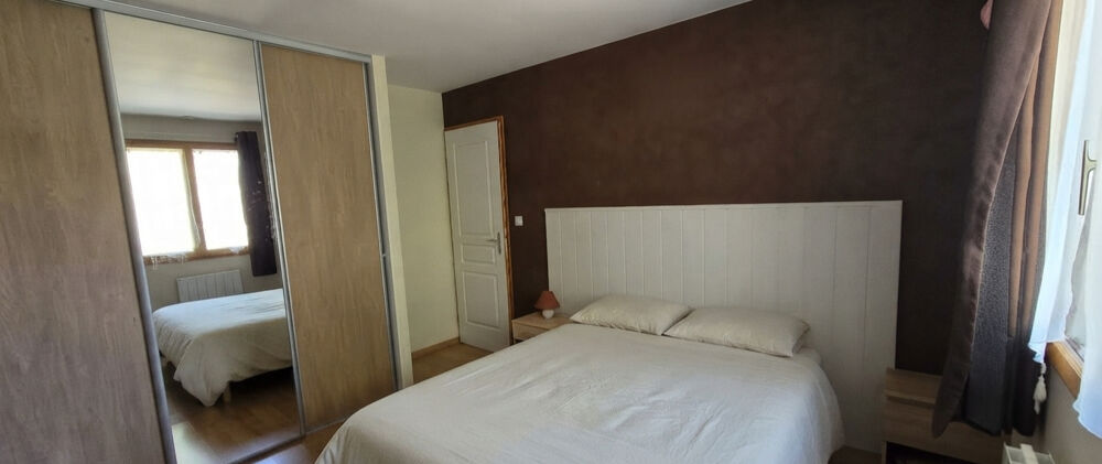 Vente Maison Maison Perrex 4 chambres AU CALME double garage Perrex