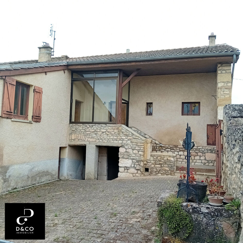 MAISON DE VILLAGE