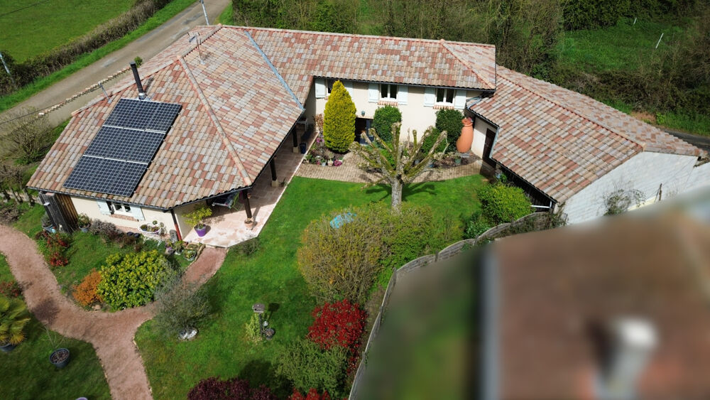 Joli corp de ferme - 4 chambres