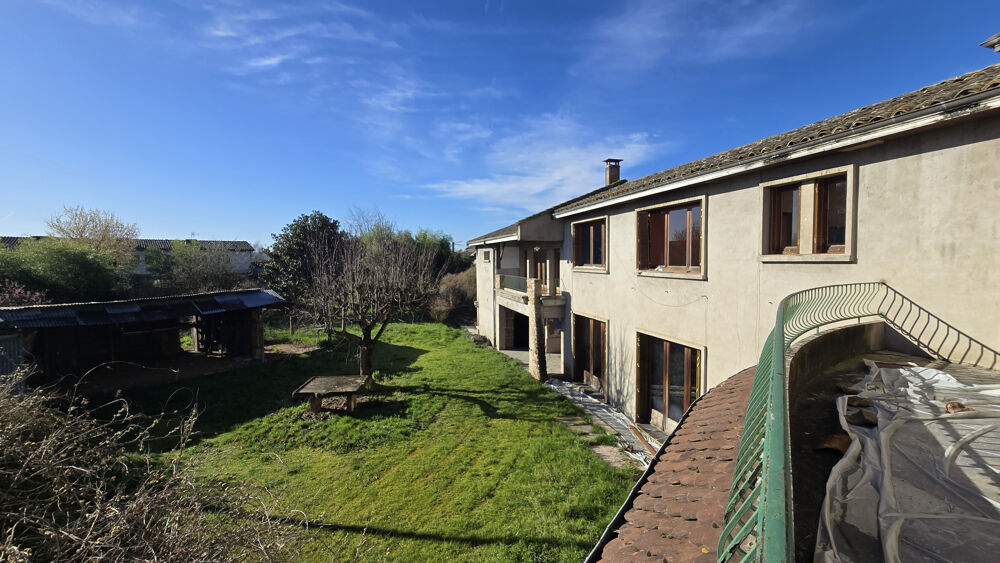ENSEMBLE IMMOBILIER A RENOVER