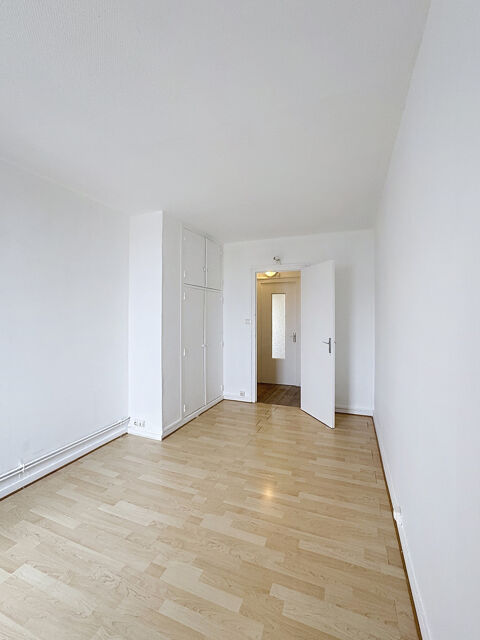  Appartement � louer 4 pi�ces 83 m�