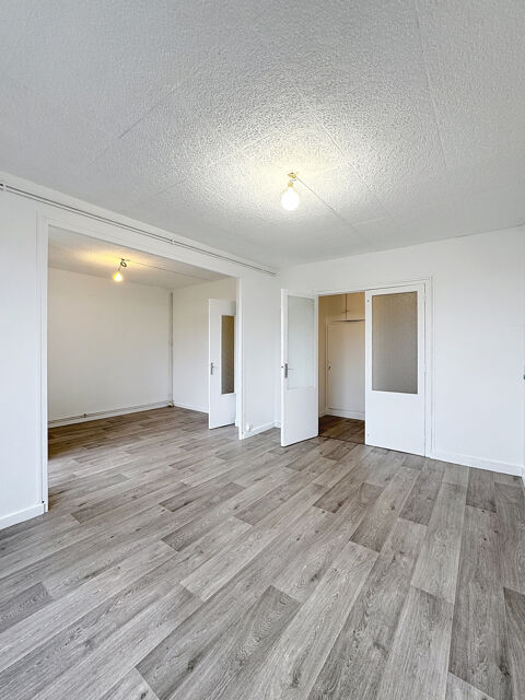  Appartement � louer 4 pi�ces 83 m�